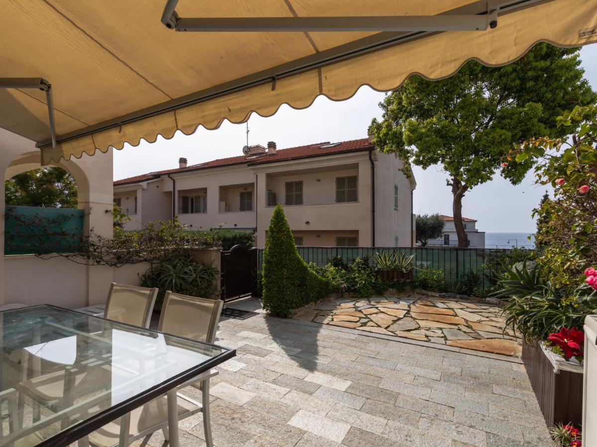 Apartment Cristina By Interhome Riva Ligure Exterior photo