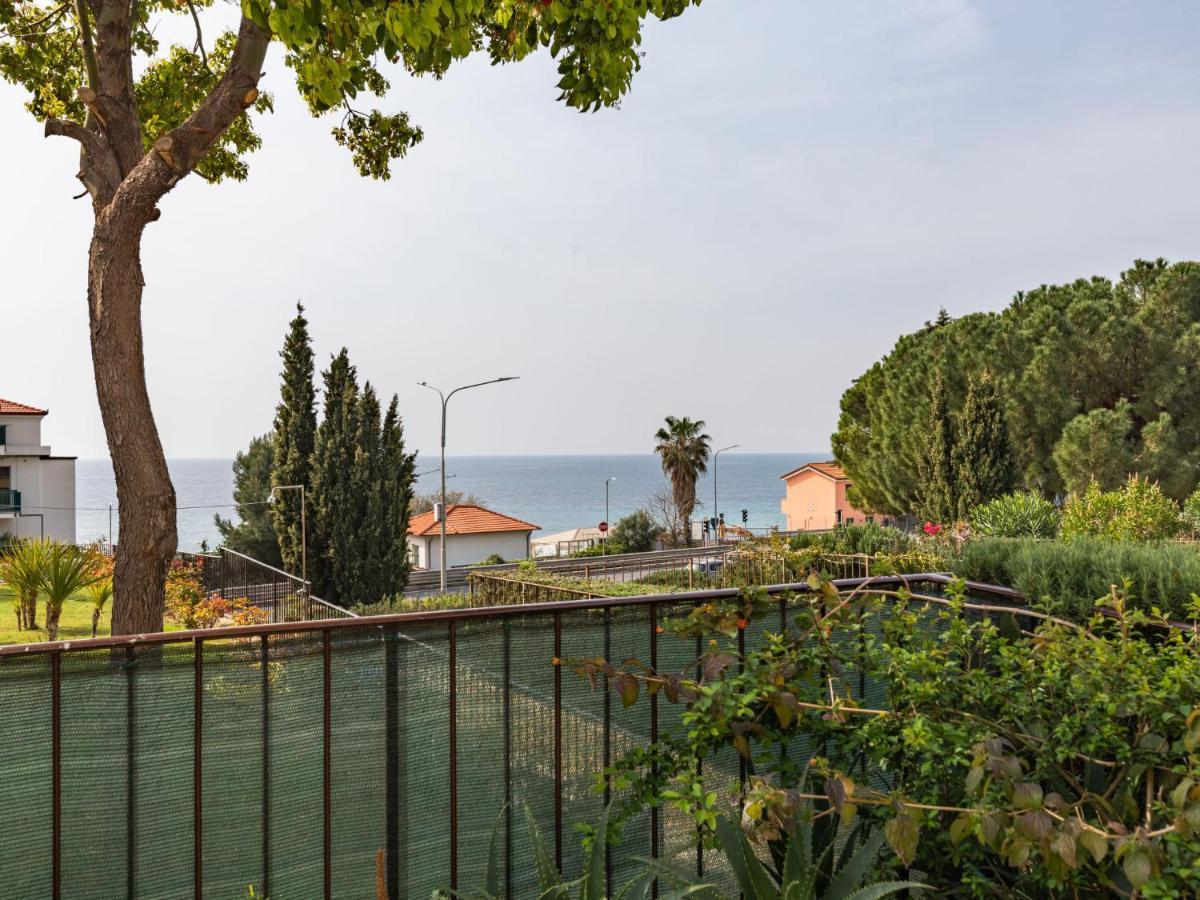 Apartment Cristina By Interhome Riva Ligure Exterior photo